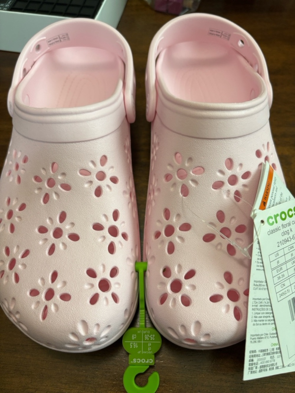 CROCS Kids Light Pink Floral Clogs